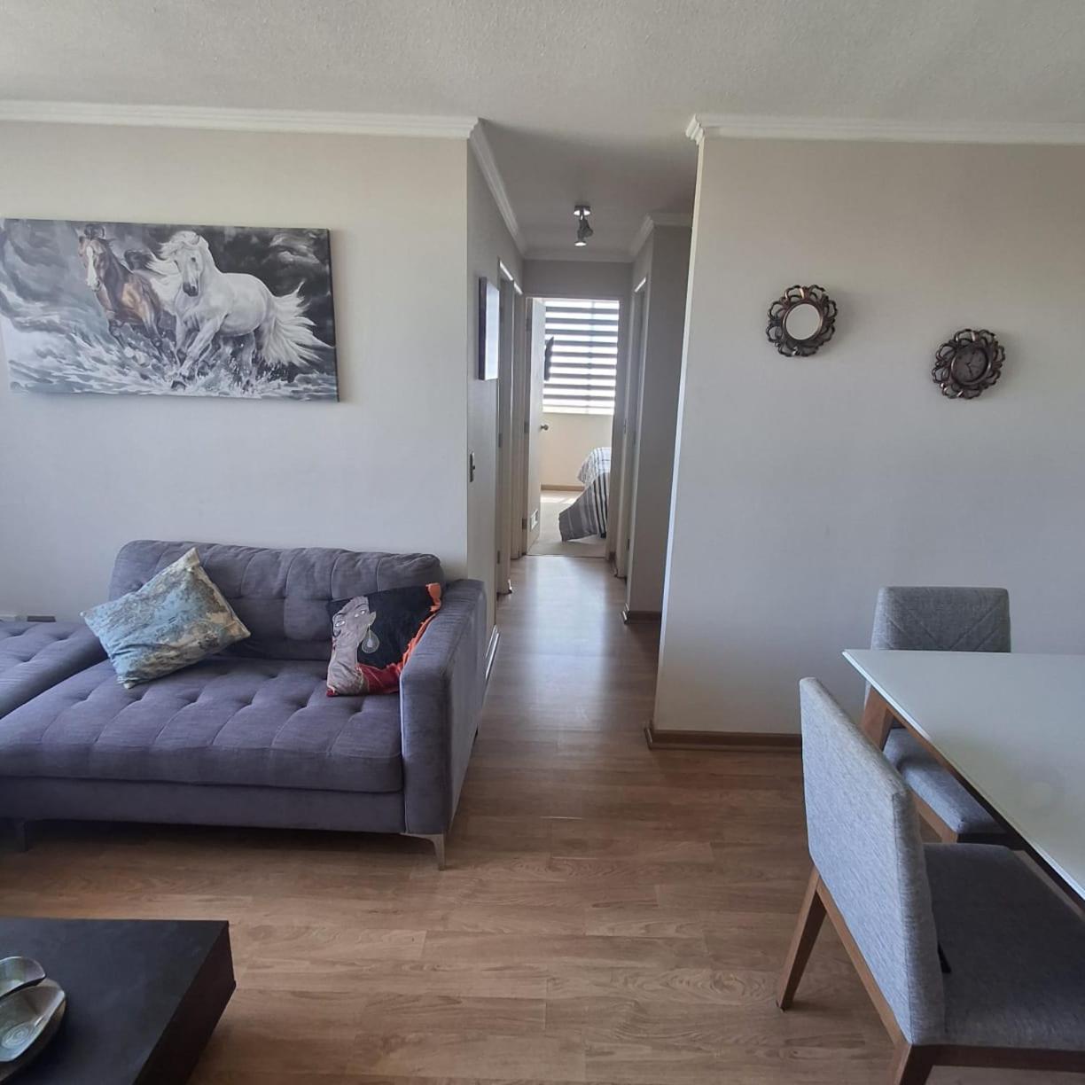 Apartamento Muy Buena Ubicacion 3d 1b Con Estacionamiento 5 Personas *
