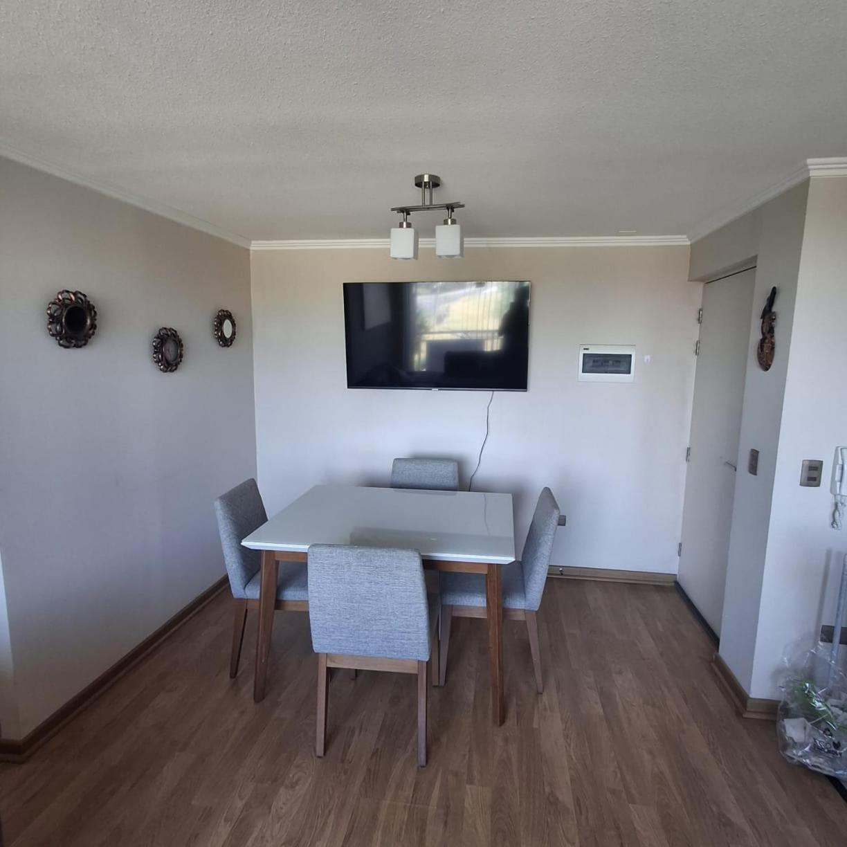 Apartamento Muy Buena Ubicacion 3d 1b Con Estacionamiento 5 Personas Temuco